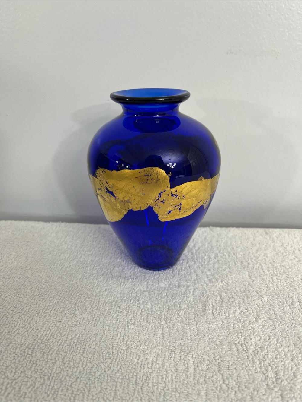 Vitrix Hot Glass Studio Cobalt and Gold Bud Vase NY Art Glass Beautiful Bud Vase - Picture 6 of 14